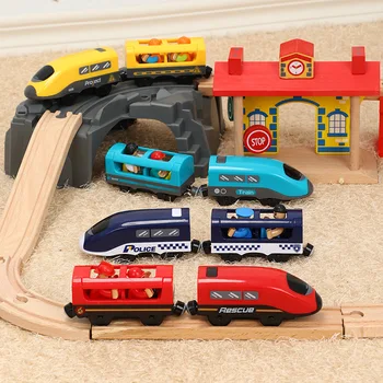 

Voice Broadcast Vocal Magnetic Slot Diecast Electric Train with Compatible Wooden Railway Track Train Children Educational Toys