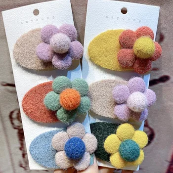 

1pcs Korea Fashion Winter Cloth Plush Solid Color Flower Shape Faux Fur Hairpin Hair Clips Girls Hair Barrettes Hair Accessories