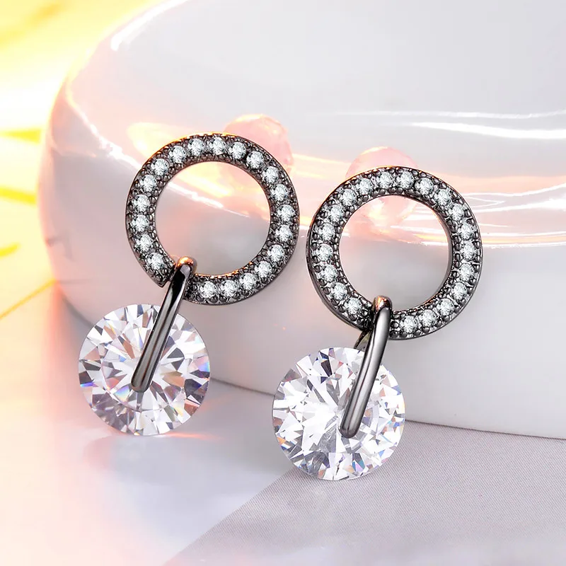 

Luxury Female White Round Stud Earrings Fashion 925 Sterling Silver Wedding Jewelry Double Crystal Zircon Earrings For Women