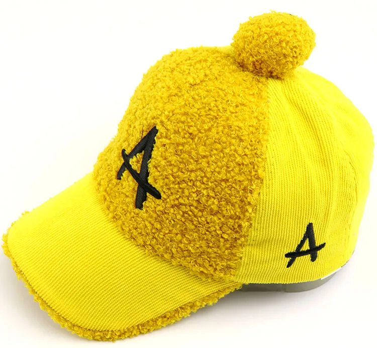 1 Baby boy girl hat ABC corduroy baseball cap autumn and winter new children's hat Korean ball pompom caps kids photography props - Цвет: 1