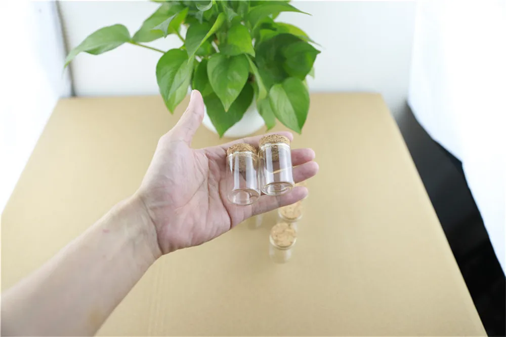 50pcs 30mm 15ml Glass Bottle with Cork Test Tube Stopper Spice Bottles Container Jars Vials DIY Craft (4)