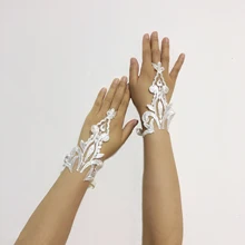 

Short Wedding Gloves Fingerless Bridal Gloves for Women Bride Lace Gloves Luva De Noiva Wedding Accessorie