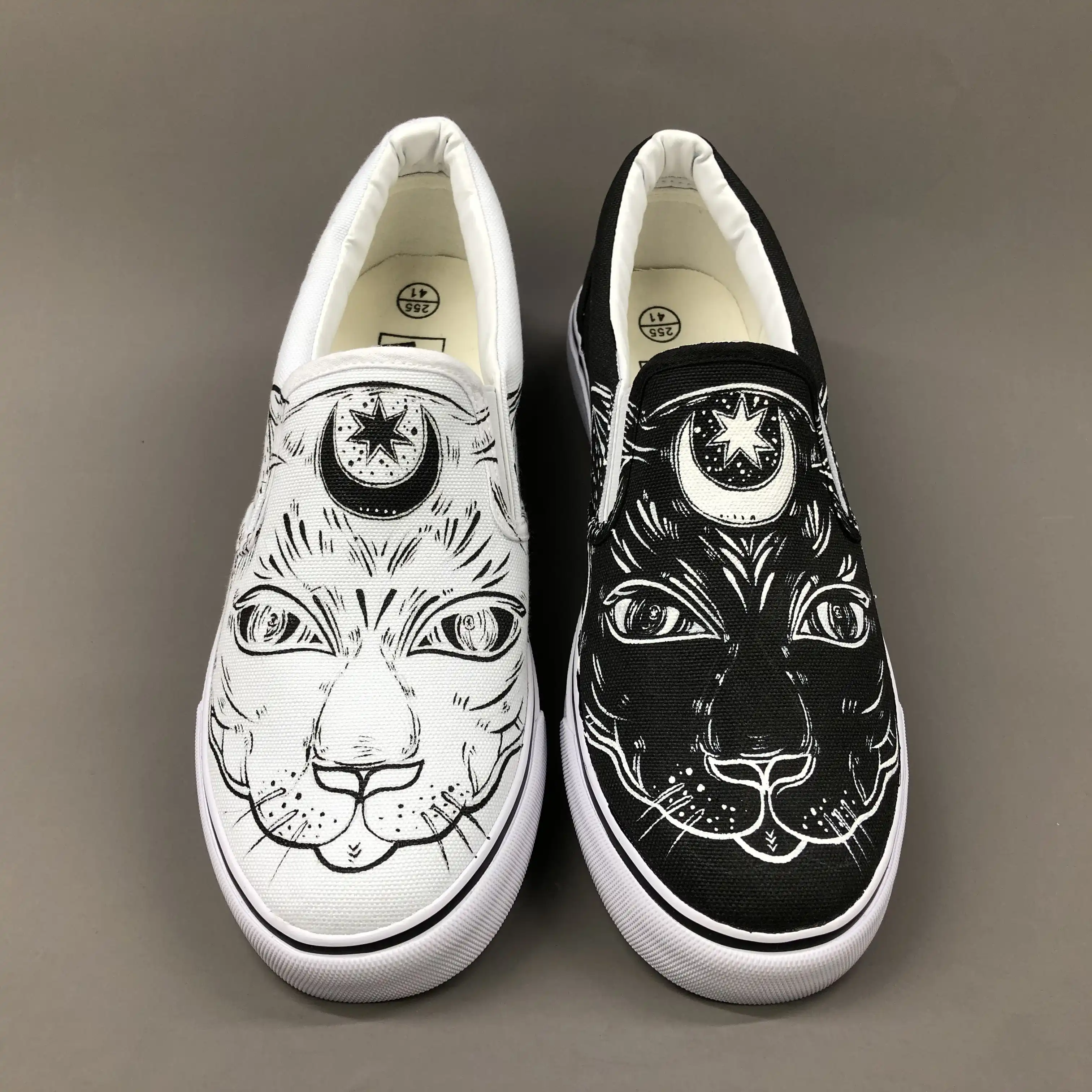 Wen Desain Hitam Dan Putih Potret Penggambaran Kucing Tangan Dicat Single Sepatu Slip On Flats Pria Wanita Kanvas Sepatu Kucing Sneakers Wanita Aliexpress