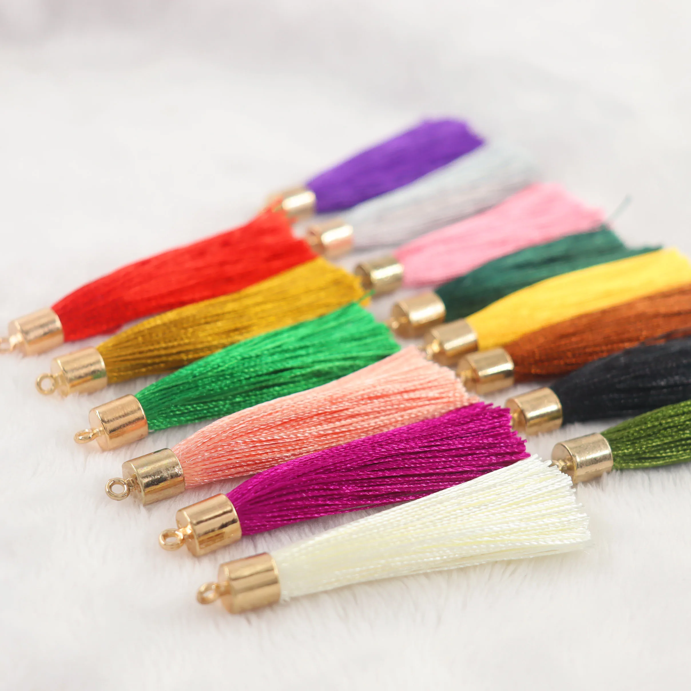 10/20pcs 28color 6cm Long Silk Tassel Brush Metal Caps Tassel Charms Pendant DIY Jewelry Making Jewelry Components Accessories