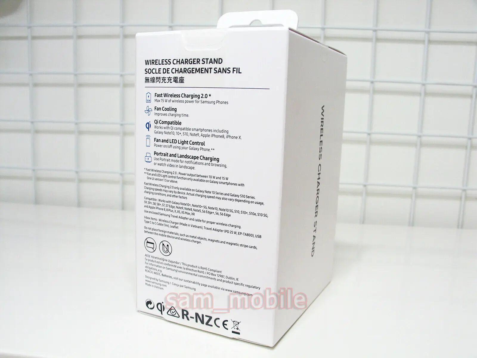 Original Samsung Wireless Charger Stand Fast Qi Charge EP-N5200 For Samsung Galaxy S21 S20 NOTE 10 NOTE 10+ For Galaxy Devices 2 Original Samsung Wireless Charger Stand Fast Qi Charge EP-N5200 For Samsung Galaxy S21 S20 NOTE 10 NOTE 10+ For Galaxy Devices 2
