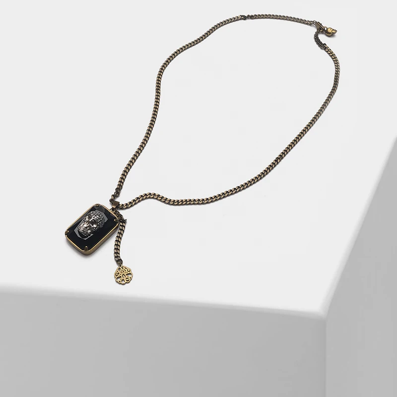 

Skull design pendant retro punk style necklace