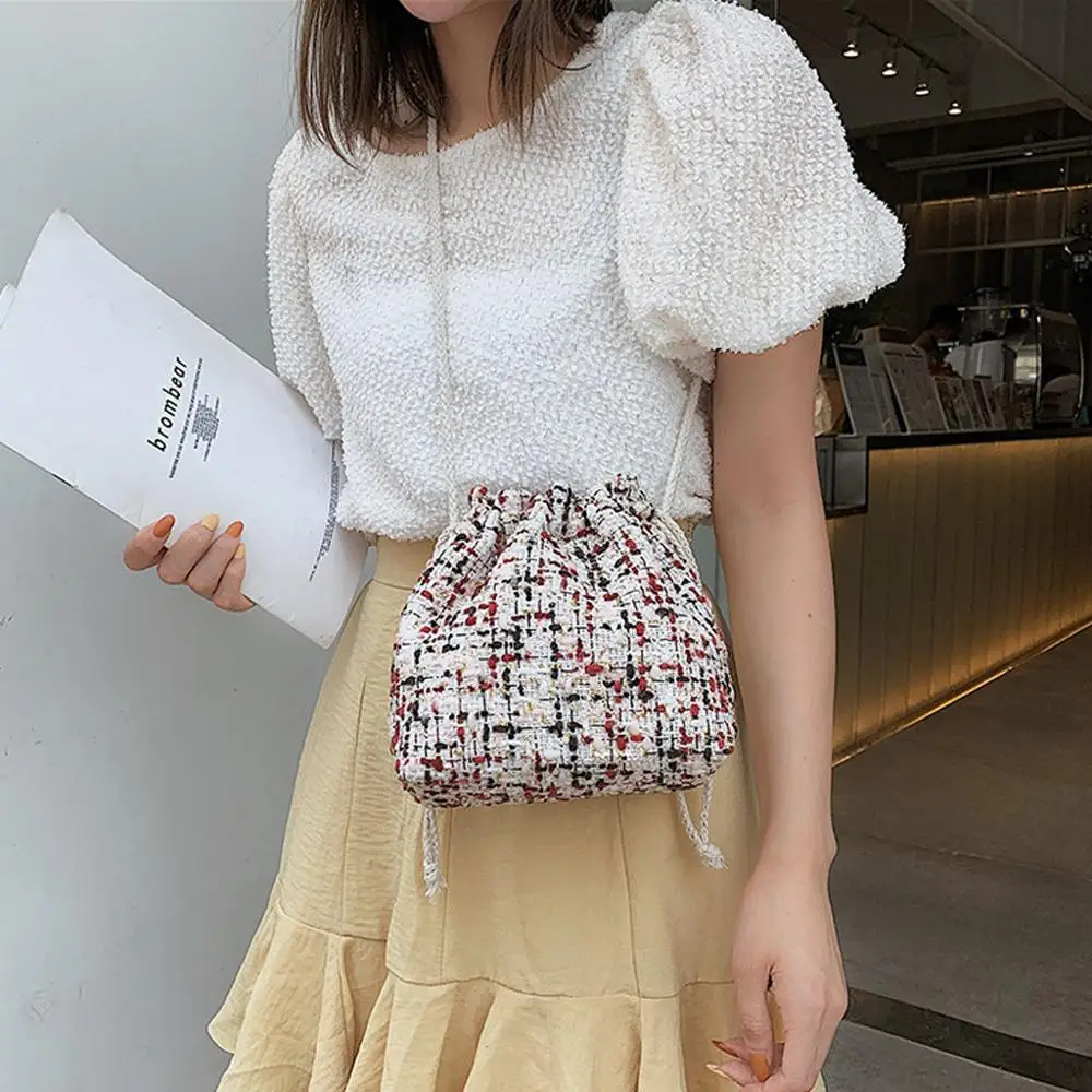 

Fashion Gold wire linen Weave Bucket Bag Women Casual Crossbody Bag Drawstring Shoulder Retro Bag Designer phone Bag hand bags