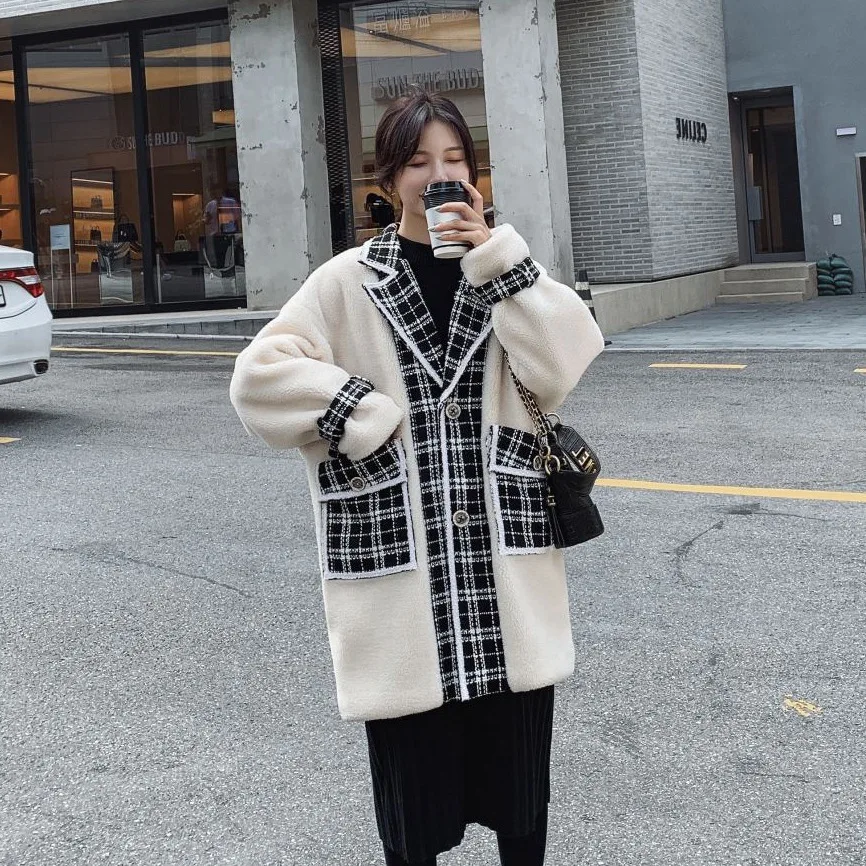 

Photo Shoot Main Push 2019 Autumn & Winter New Style Graceful Plaid Stitching Lambs Wool Mid-length Cotton Coat Women's Fashion