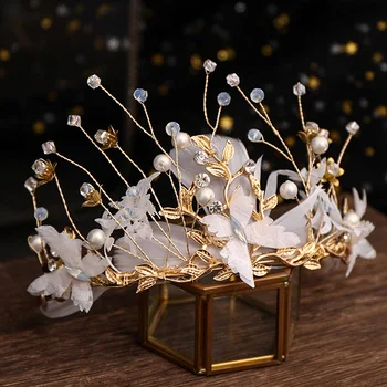 

Baroque white feathers pearl crown beautiful metal leaf feather wedding princess crystal crown bride headdress wedding hair jewe