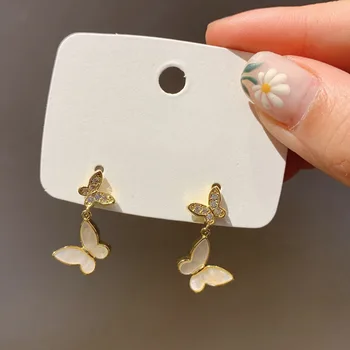 Japan and South Korea Exquisite Simple Small Ear Studs Fresh Temperamental Metal Butterfly Earrings Vigorous Girl Jewelry Gifts