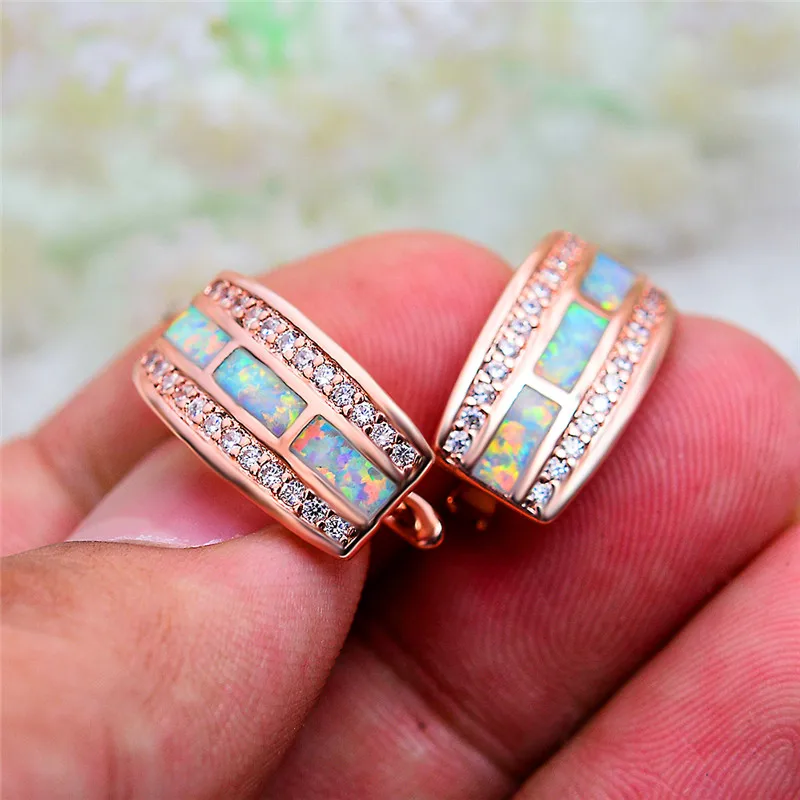 

Vintage Ladies Square Opal Stud Earring Elegant Silver Rose Gold Color Party Earrings Fashion Round Zircon Wedding Earrings