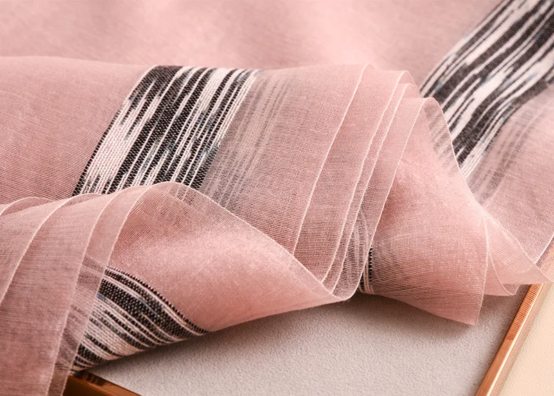 11799770161_2070773686