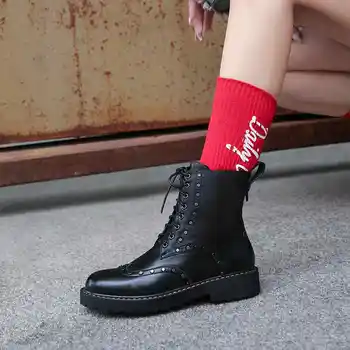 

Zapatos de mujer new winter shoes women ankle boots genuine leather brogue rivets lace up keep warm Motorcycle boots