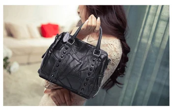 

Luxury designer high-quality leather soft leather brand sheepskin rivets feel good fashion one-shoulder diagonal handbag