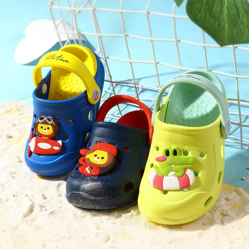 Милые Нескользящие тапочки для девочек; садовая обувь; обувь для маленьких мальчиков с героями мультфильмов; сандалии; летние детские тапочки; пляжная детская обувь; сандалии