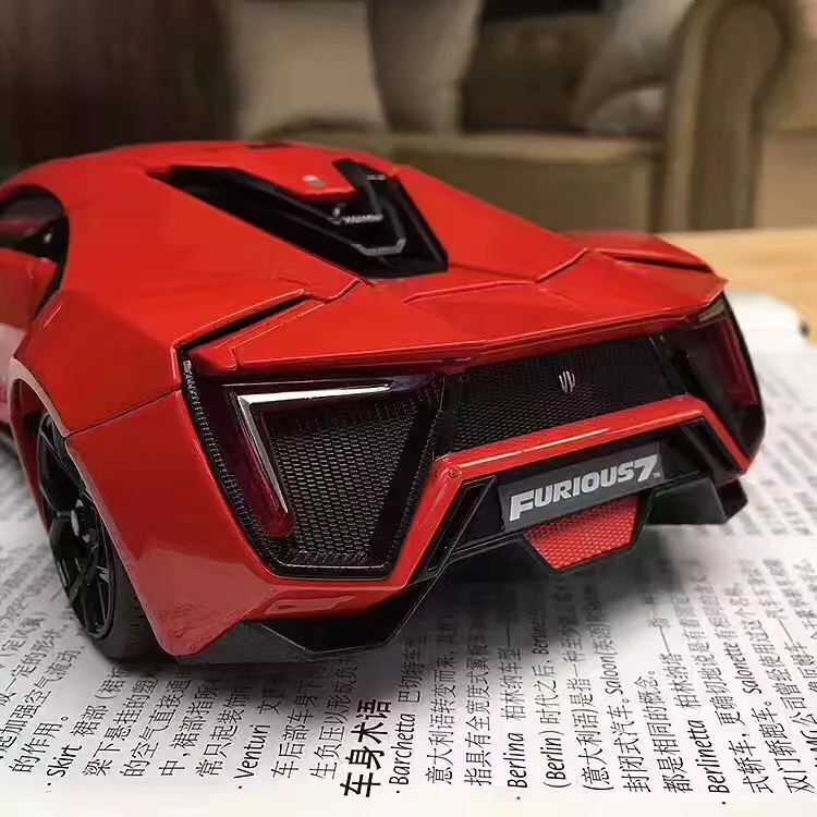 Jiada Скорость и страсть фильм сплав 1: 18 модель автомобиля сплав Материал