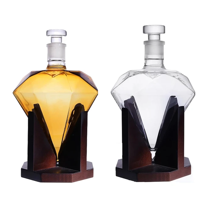 Whiskey Decanter Set Transparent Creative with 2 Glasses,Gifts for  Men,Whiskey Flask Carafe Decanter with 4 Whiskey Stones & Tong,Whiskey  Carafe for