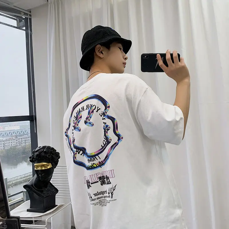 

Men's short-sleeved T-shirt 2020 spring and summer new solid color loose short-sleeved T-shirt young fashion men's fashion