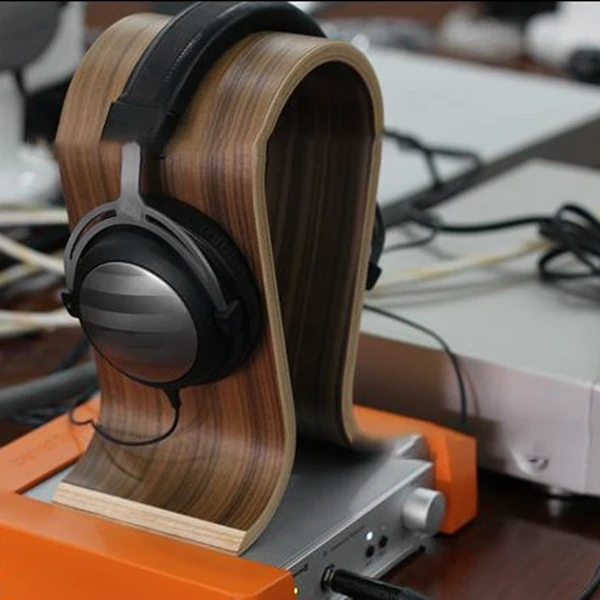 U Shaped Headset Storage Rack Universal Wood Headset Display Rack Portable Desk Headset Accessories Bracket