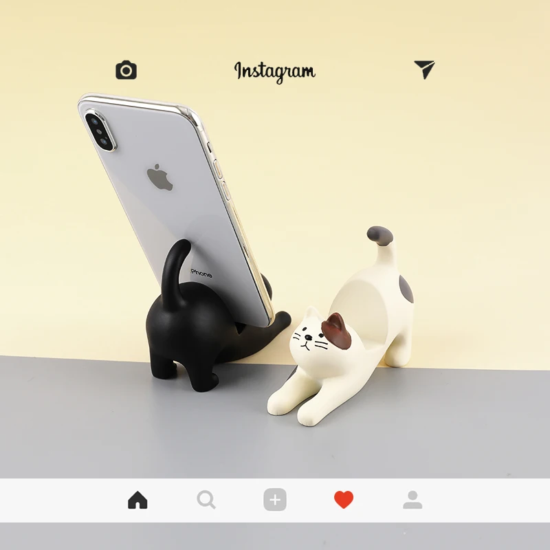 

Cute Cat Watching TV Stand Mobile Phone Lazy Support Desktop Small Exquisite Decoration Resin Material White Black Simple