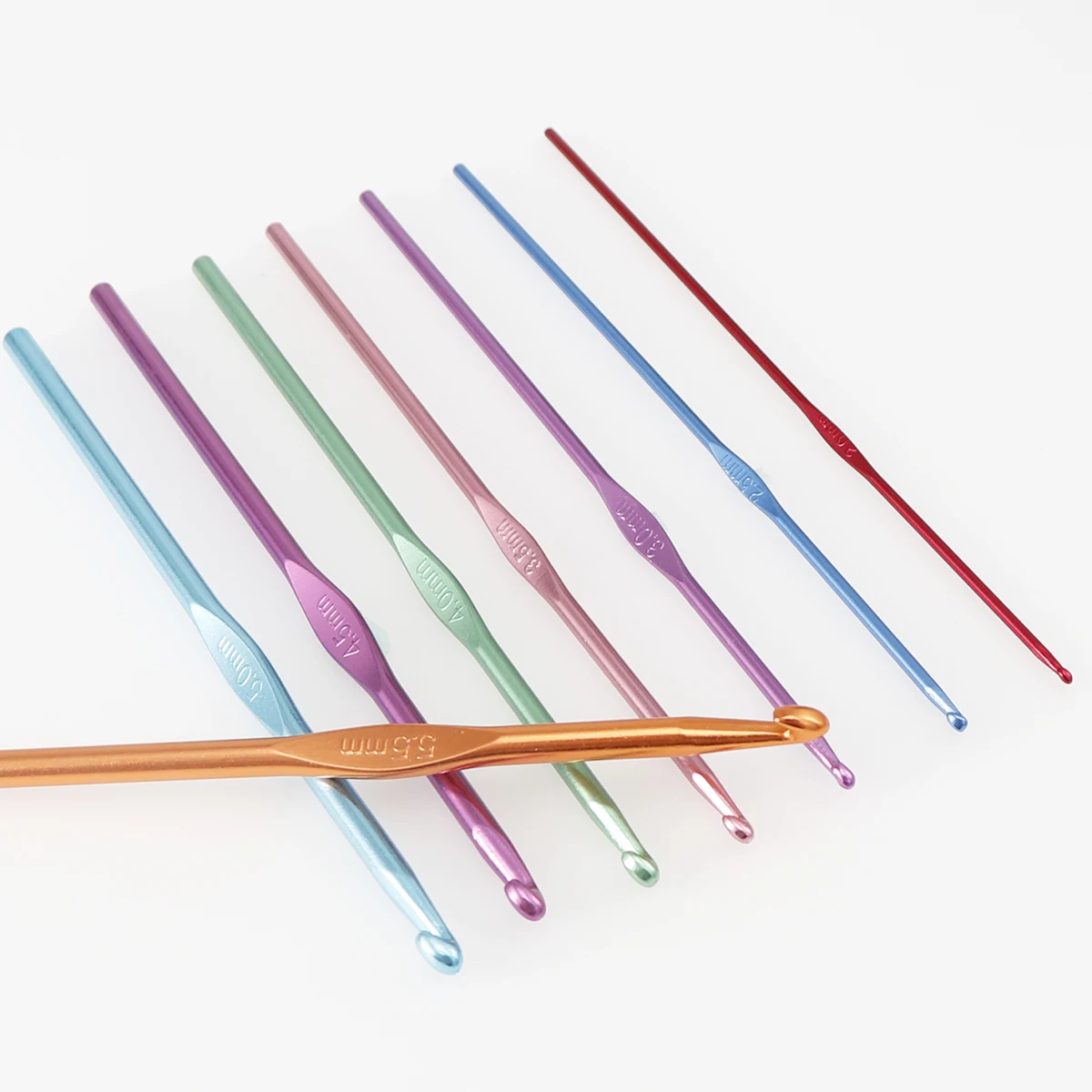 8 шт./компл. разноцветные Алюминиевые крючки от 2 мм до 5 вязальные с пеньковым