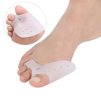 

1pair Little Toe Three-hole Separator Children's Silicone White Care Protector Separator Foot Toe Toe Straighter Gel Spacer Z5Z3