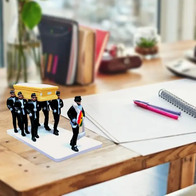 Black Man Carrying Coffin Statue Standing Crawling Statue Fun And Stylish Toy Model Doll Suitable For Both Adults And Babies 2