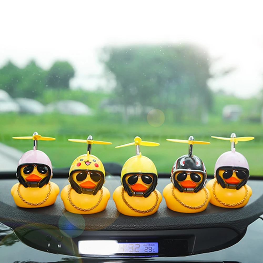 

Wind-breaking Wave-breaking Duck Car Furnishings Helmet-mounted Yellow Duck Car Interiors Car Accessories Automotive Interior