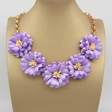  Trendy Fashion Gold Chain Flower Necklace For Women 2021 New Jewelry Luxury Party Dress Accessories Ladies Gift Wholesale 