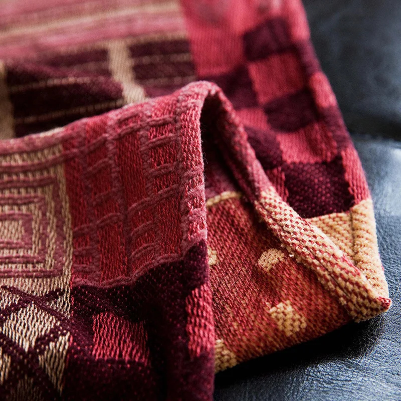 Red Bohemian Chenille Plaids Blanket Sofa Decorative Throws Knit Chair Sofa Towel /Bed/Plane Cobertor with Tassel Tablecloth