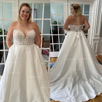 

Plus Size Satin A Line Wedding Dresses Strapless Sleeveless Lace Appliques Vestidos De Novia Bridal Gowns Button Court Train