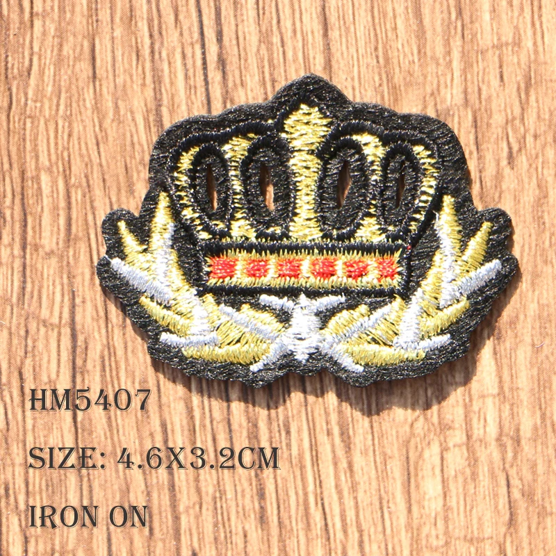 Crown Medal Bee Lion Flag King Totem Icon Embroidered Applique Patch for Clothing DIY Sew up Badge on the Backpack