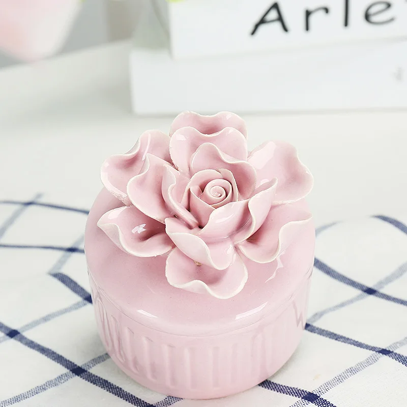 

Exquisite Rose Ceramic Storage Jar Handicrafts Jewelry Box Wedding Earring Necklace Storage Tank Sugar Candy Box Container Gift