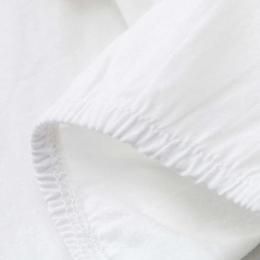 Комплект детской одежды из топа с оборками и шортов джинсовой ткани повязки на