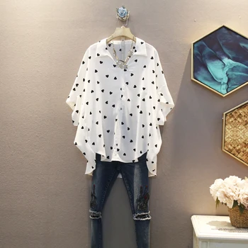 

[EWQ] 2020 Spring Summer New Arrivals Turn Down Collar Batwing Short Print Pattern Women Casual Loose Irregular Shirt AW98100
