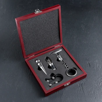 

Set for wine "Abruzzo", 5 items: holder, corkscrew, drip catcher, ring, cork