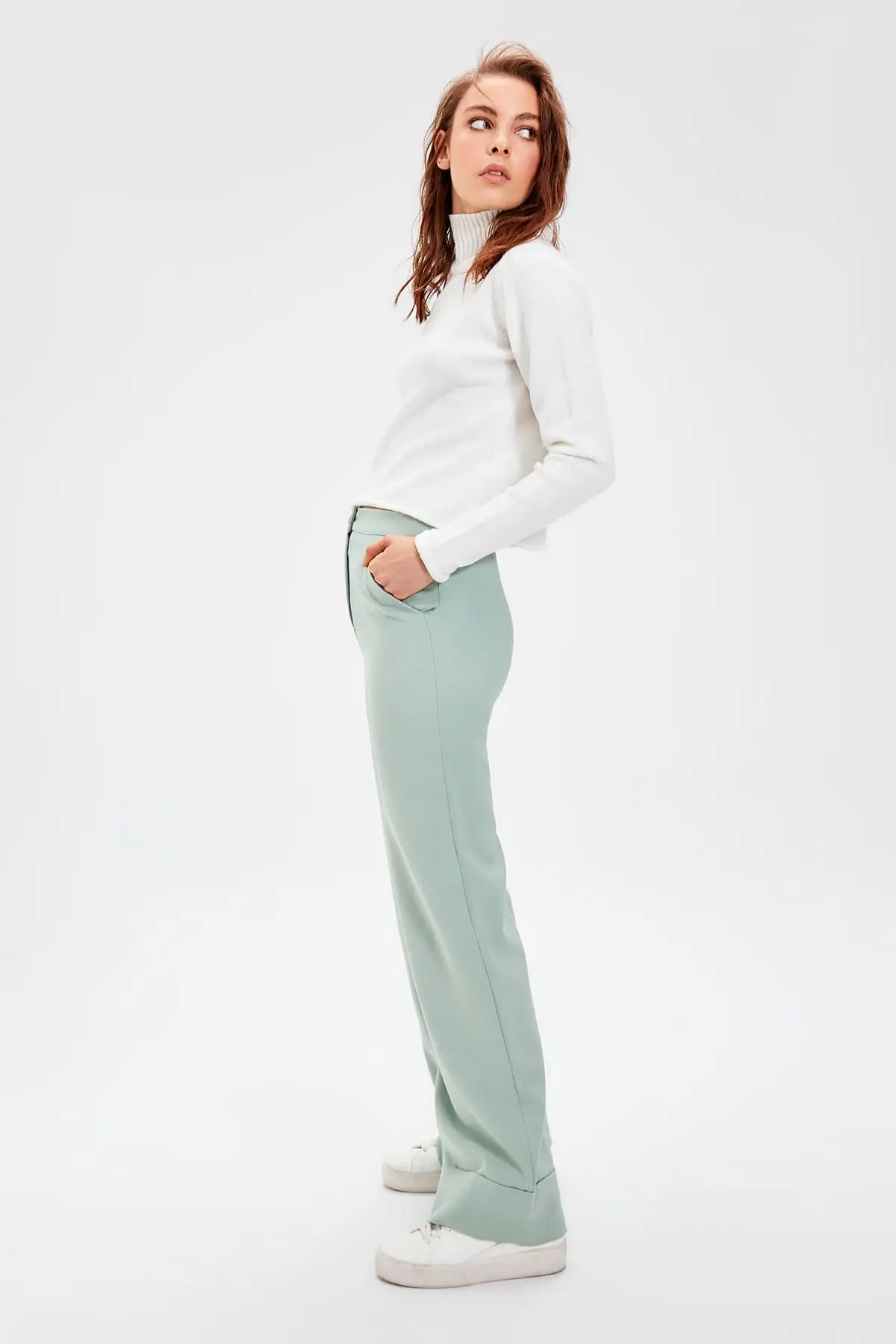 Trendyol Мятные испанские брюки с колокольчиками TWOSS19ST0179