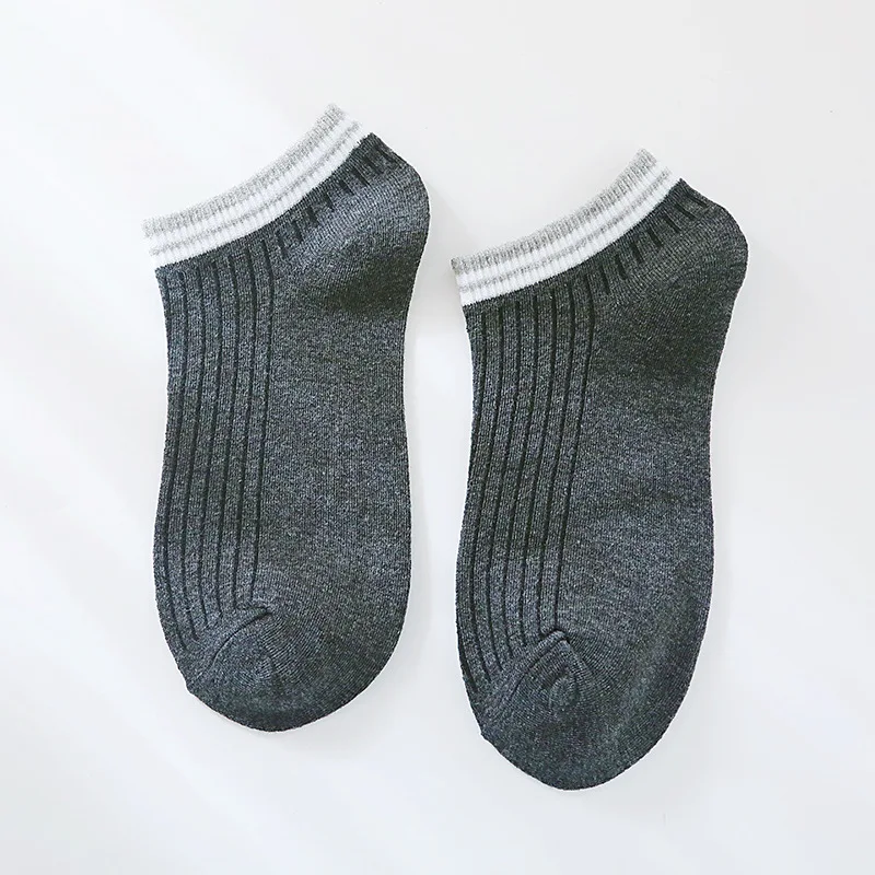 Хлопковые носки для женщин; сезон осень-зима; длинные носки разных цветов; мягкие женские носки; Calcetines; забавные носки; милые носки; Новинка - Цвет: dark gray-short