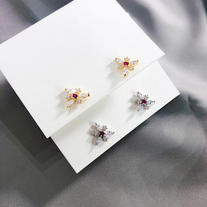 

New Delicate Cubic Zircon Crystal Flower Stud Earrings For Women Fashion Jewelry Micro Paved boucle d'oreille femme Party