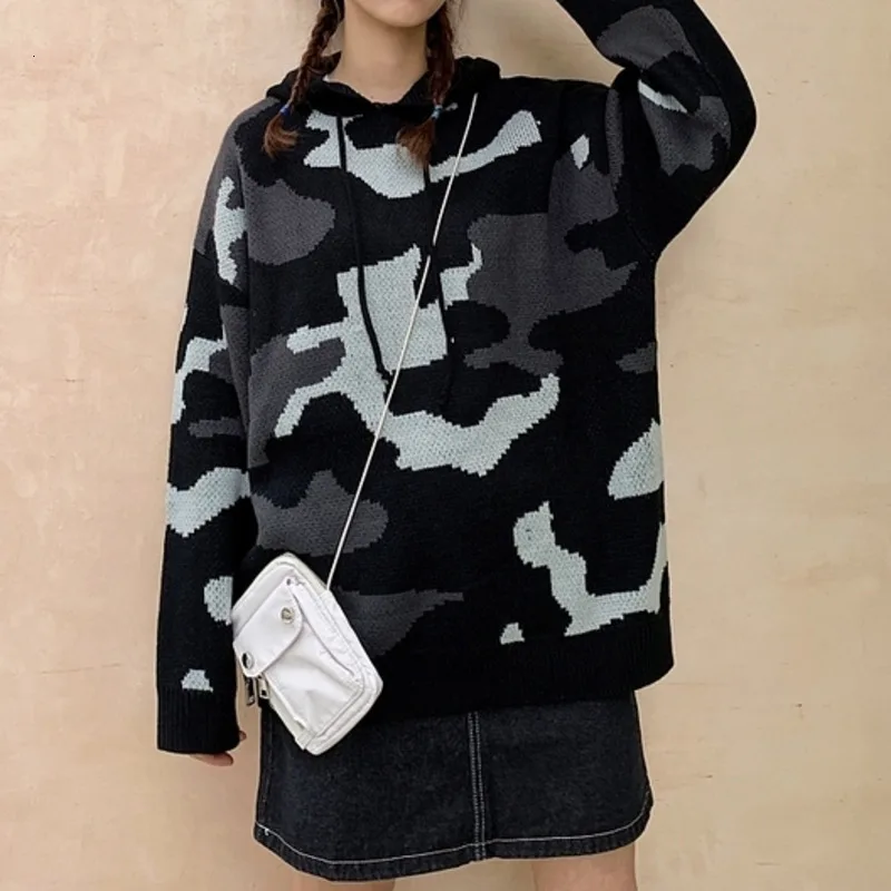 Winter Camo Sweater Men Fashion Printed Casual Hooded Sweaters Man Sweter Clothes Wild Loose Long-sleeved Pullover Men M-2L Winter Camo Sweater Men Fashion Printed Casual Hooded Sweaters Man Sweter Clothes Wild Loose Long-sleeved Pullover Men M-2L