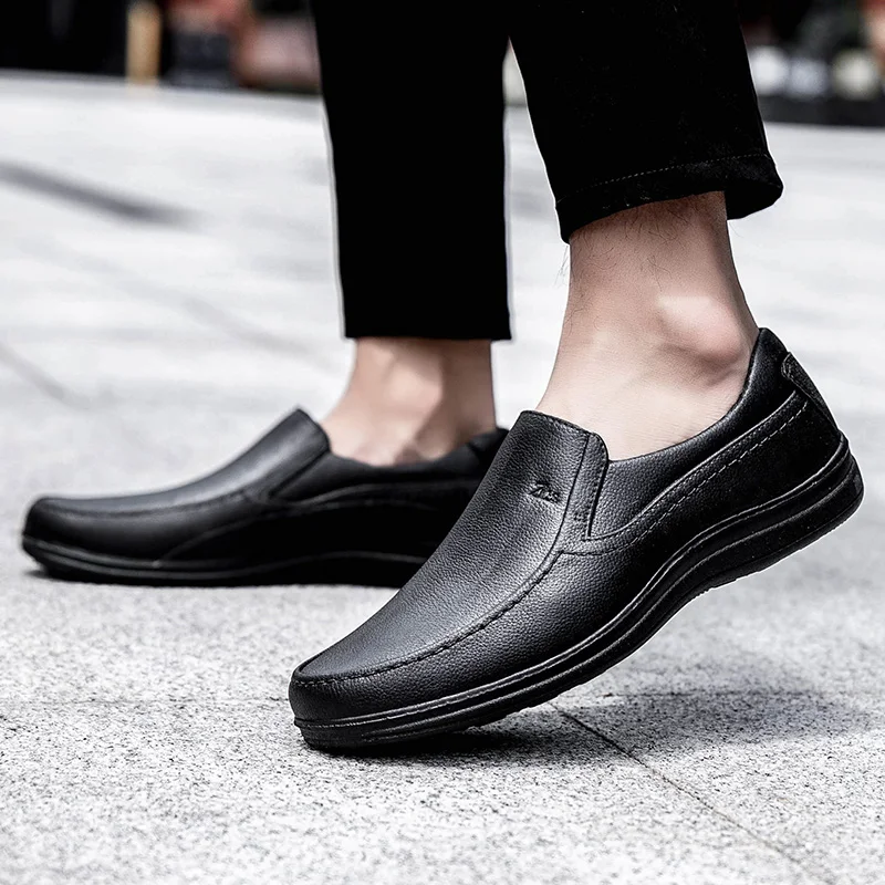 

2019 New Leather Mens Loafers Fashion Shoes Handmade Moccasins Soft Leather Slip on Men's Boat Shoe %Z668