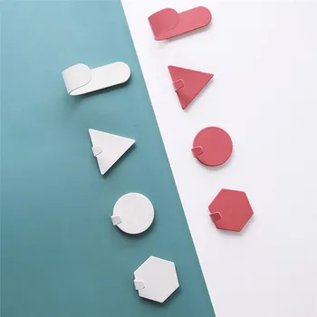 

4PCS Creative Free Punch Wall Hook Wrought Iron Cute Small Hook Geometry Mini Door Strong Sticky Hooks Bathroom Home Decoration