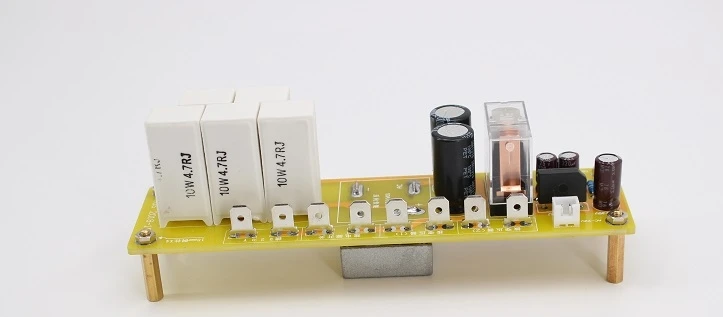 Рисунок 4 - Одна пара высококлассных фотовспышек