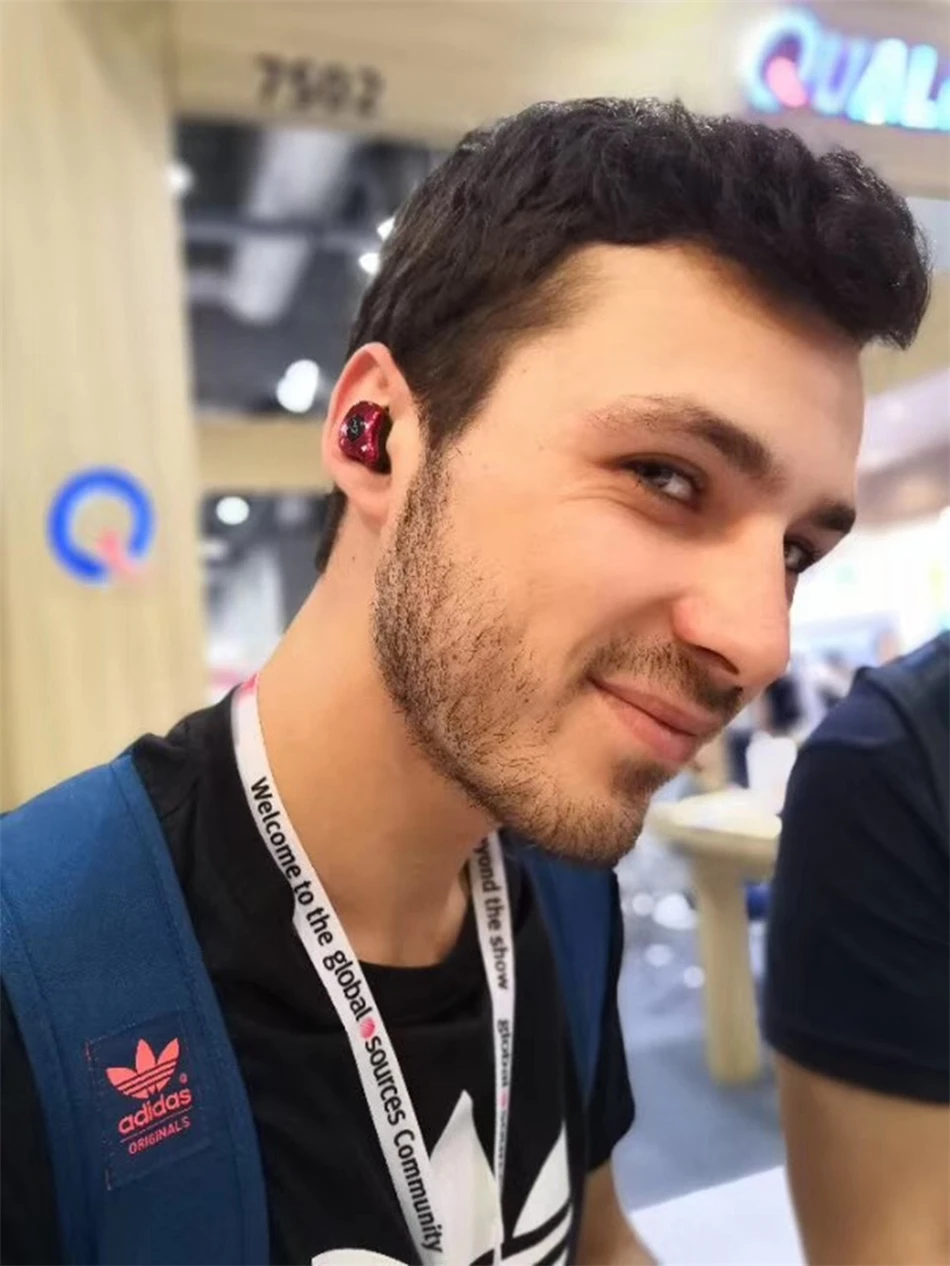 TWS Bluetooth 5,0 беспроводная гарнитура для наушников HiFi спортивные наушники микрофон с быстрой зарядкой чехол