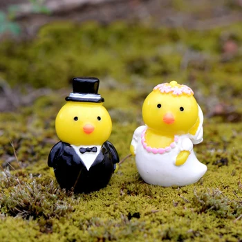 

2000PCS Chick Family Cartoon Animal Lover Figurine Craft Home Modern Wedding Miniature Fairy Garden Decoration DIY Accessories