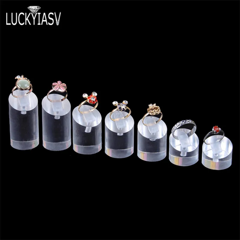 7pcs/lot Acrylic Ring Display Stand Cylindrical & Square Ring Clip Jewelry Stand Black White Clear Color Counter Display Prop acrylic square display block clear polished lucite cube acrylic jewelry display stand ring showcase display holder base