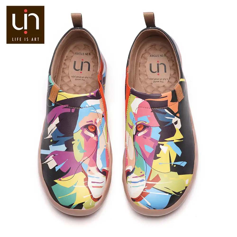 uin men's shoes