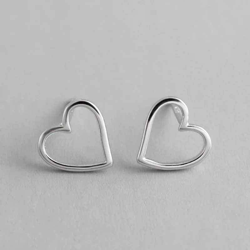 

S925 sterling silver love heart earrings stud women temperament minimalist fashion joker hollow out Gift Jewelry Small Brincos