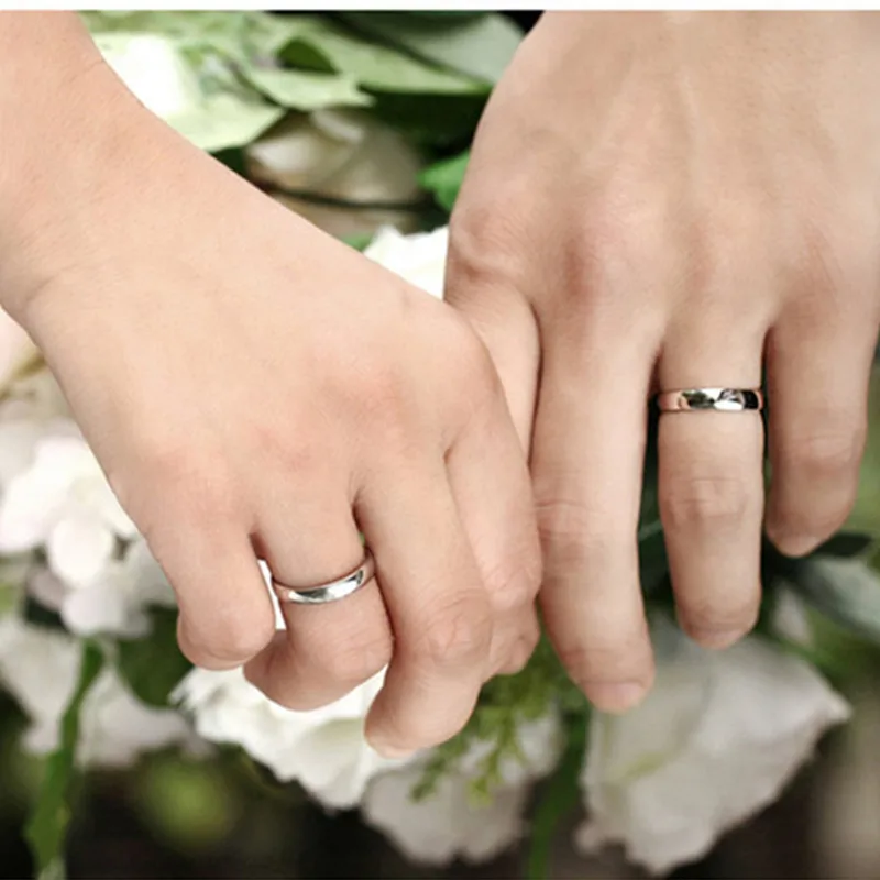 925 Sterling Silver Couples Ring Engraved Name & Date for Women Men