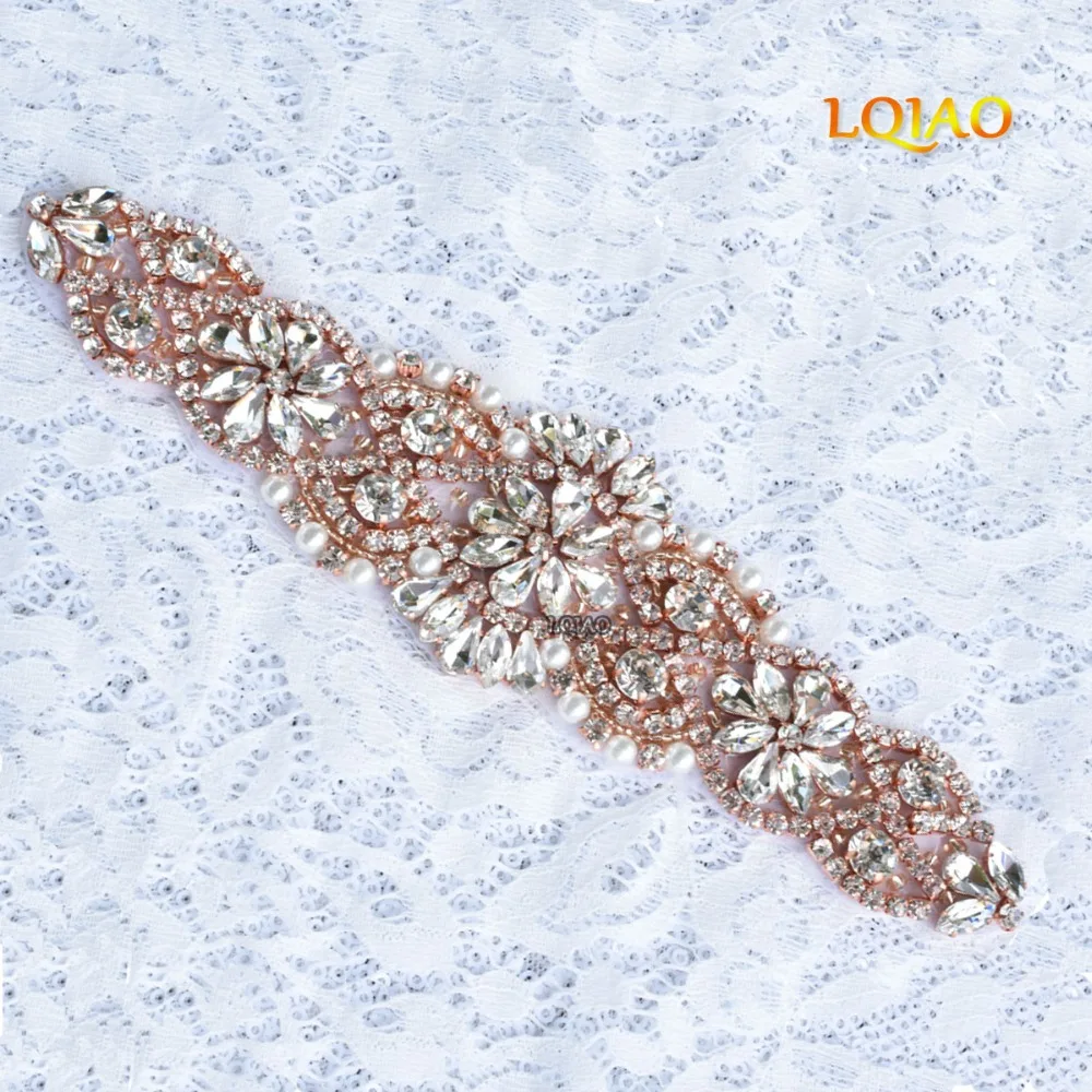 Rhinestone Applique RA4001-009